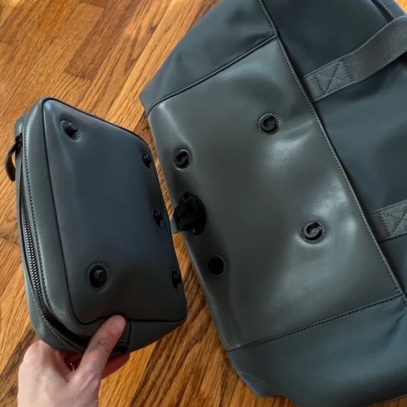 Monos Metro Duffle travel bag - Picture 10 of 11